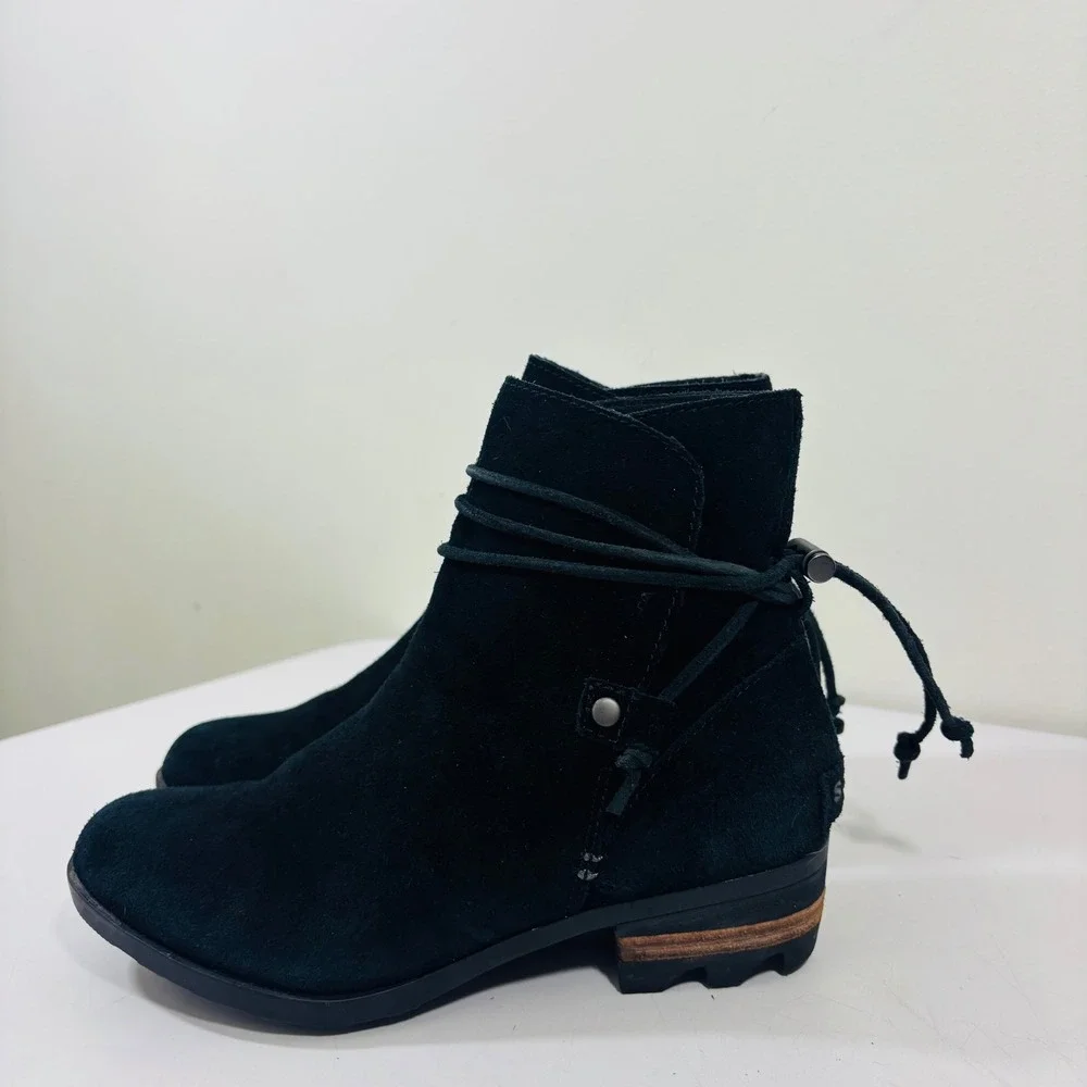 Sorel Farah Suede Women's Black Equestrian Western Booties Size 6